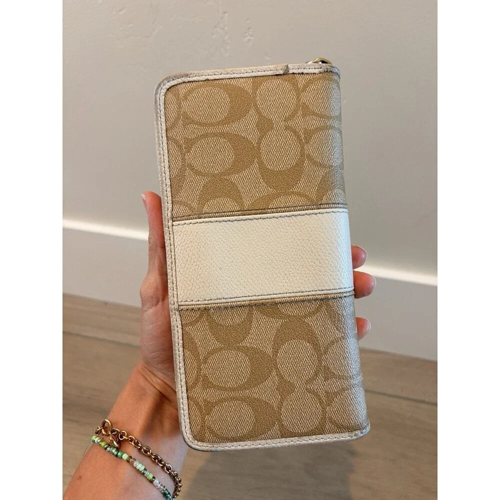 COACH F54630 IMDQC ACCORDION ZIP WALLET IN SIGNATURE CANVAS